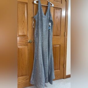 Women’s Formal Dress Sizes 16 18 20 22 24 Silver Glitter Sequin Hearts Mermaid